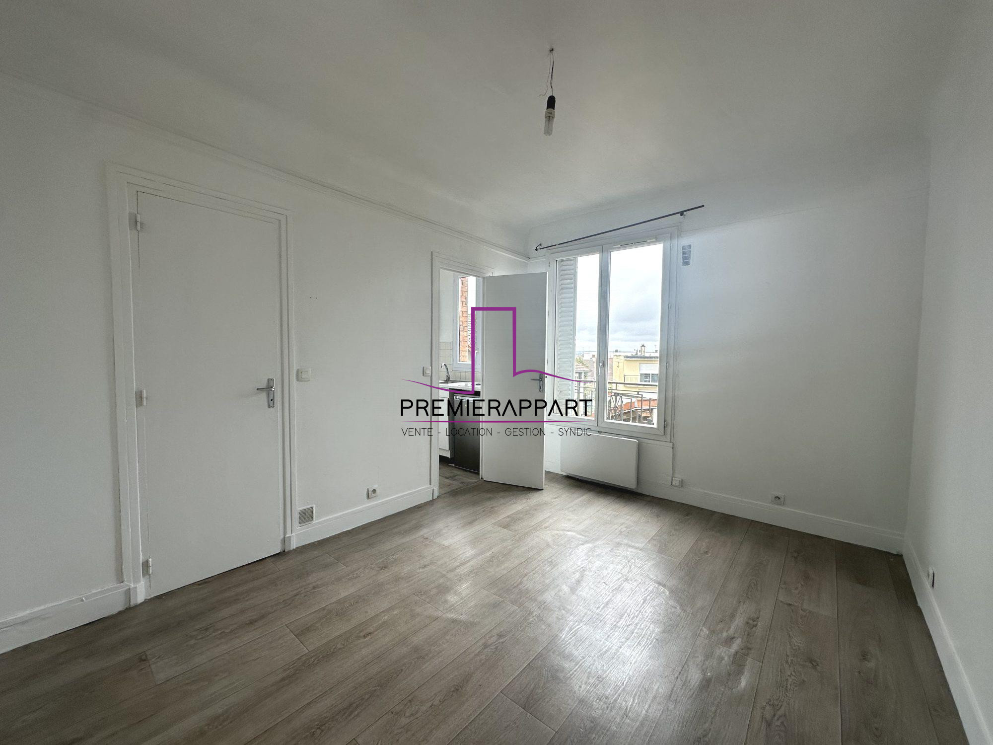 Appartement a louer  - 1 pièce(s) - 17 m2 - Surfyn