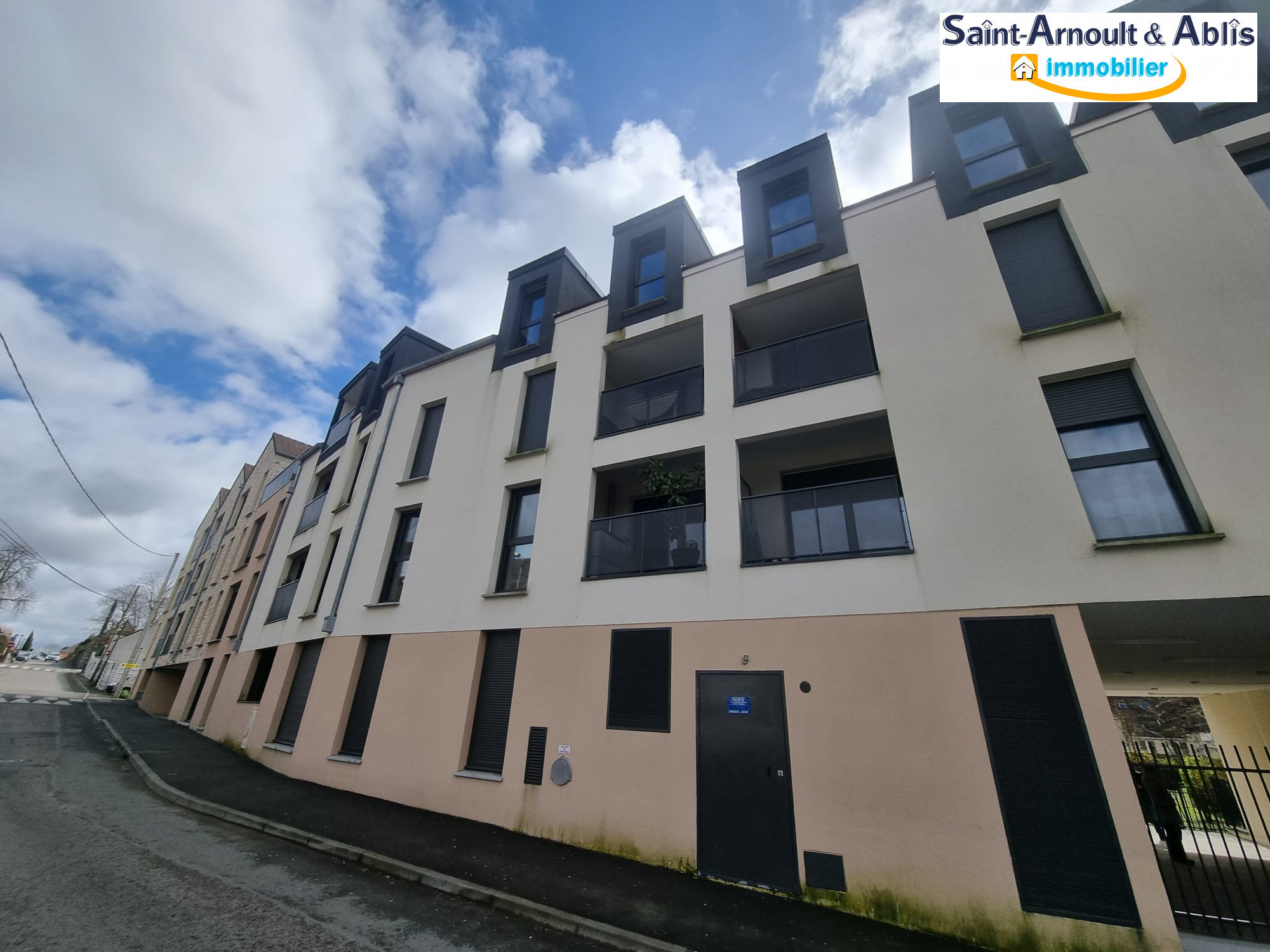 Appartement 1 pièce 31 m² Saint-Arnoult-en-Yvelines