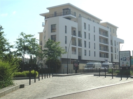 Appartement a louer rueil-malmaison - 4 pièce(s) - 104.63 m2 - Surfyn