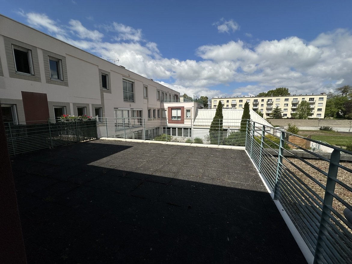 Appartement 5 pièces 133 m² Montargis