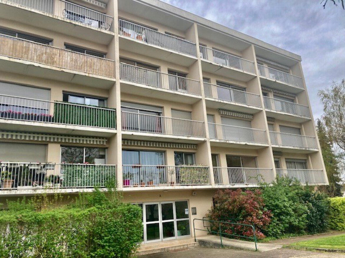 Appartement 1 pièce 34 m² Auxerre