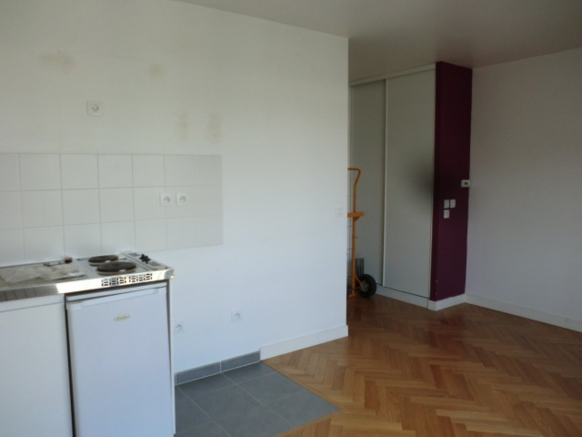 Appartement a louer  - 1 pièce(s) - 22.01 m2 - Surfyn