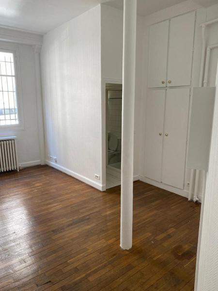 Appartement a louer paris-8e-arrondissement - 1 pièce(s) - 26.52 m2 - Surfyn