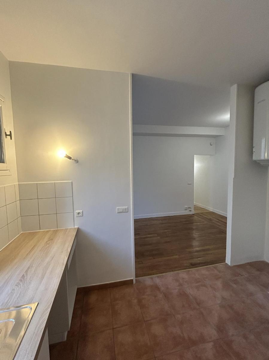 Appartement a louer paris-19e-arrondissement - 3 pièce(s) - 47.49 m2 - Surfyn