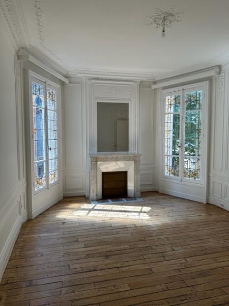 Appartement a louer paris-7e-arrondissement - 5 pièce(s) - 138.66 m2 - Surfyn
