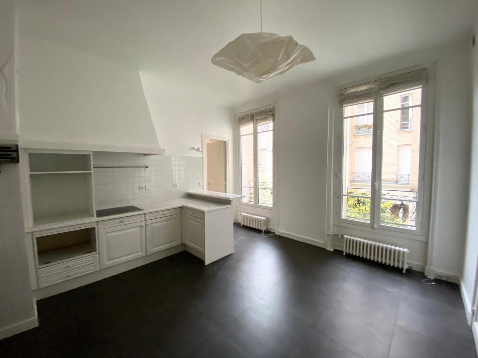 Appartement a louer paris-7e-arrondissement - 5 pièce(s) - 159.55 m2 - Surfyn
