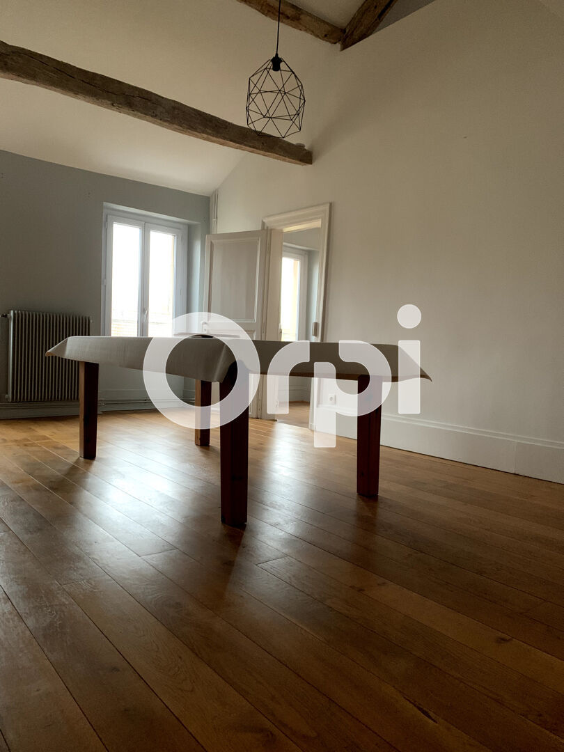 Appartement a louer rueil-malmaison - 3 pièce(s) - 62.92 m2 - Surfyn