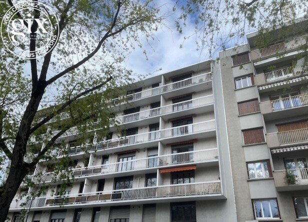 Appartement 4 pièces 89 m² Saint-Martin-d'Hères