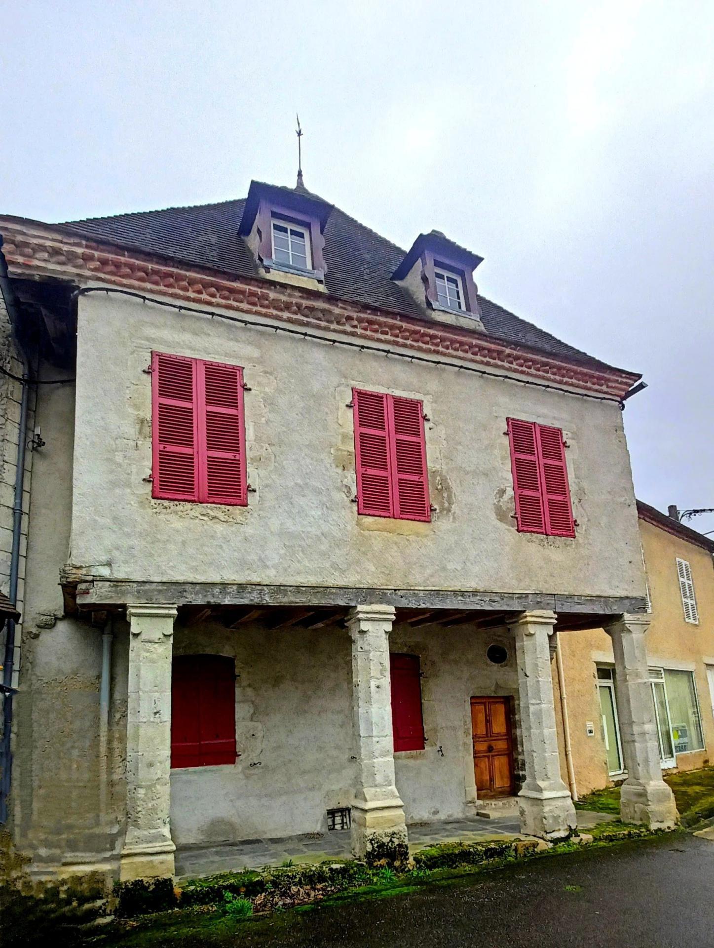 Maison 14 pièces 330 m² Saint-Gérand-le-Puy