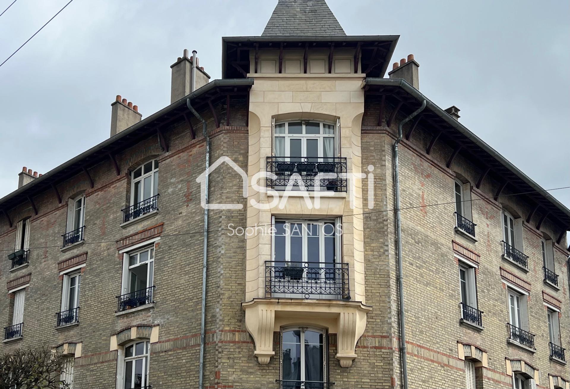 Appartement 5 pièces 121 m² Neuilly-Plaisance