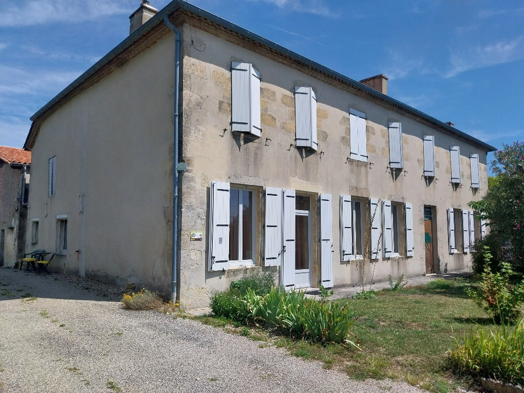 Maison 6 pièces 306 m² Sauveterre-de-Guyenne