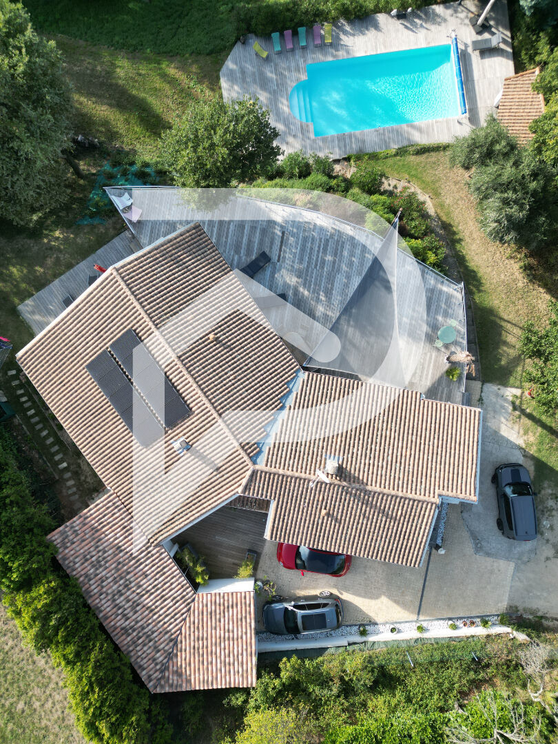 Maison 7 pièces 170 m² Charmes-sur-Rhône