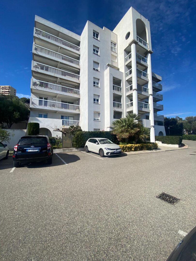 Appartement 3 pièces 99 m² Bastia