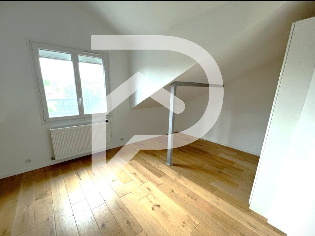 Maison a vendre  - 6 pièce(s) - 135 m2 - Surfyn