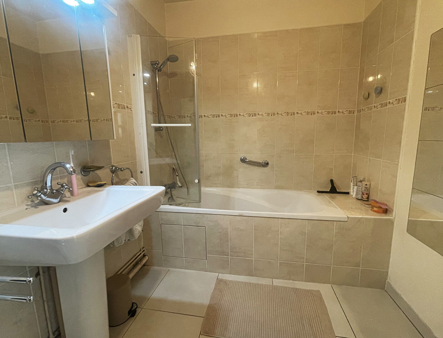 Appartement a louer enghien-les-bains - 2 pièce(s) - 64 m2 - Surfyn