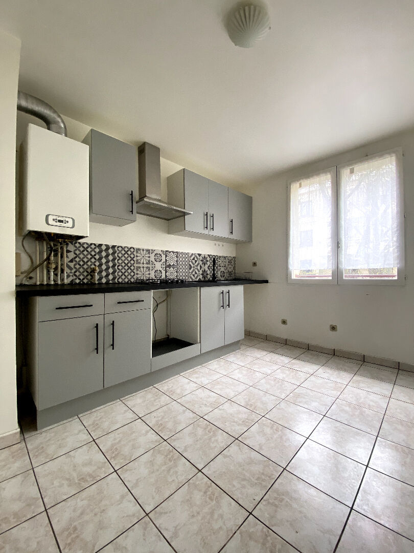 Appartement a louer  - 2 pièce(s) - 50.56 m2 - Surfyn