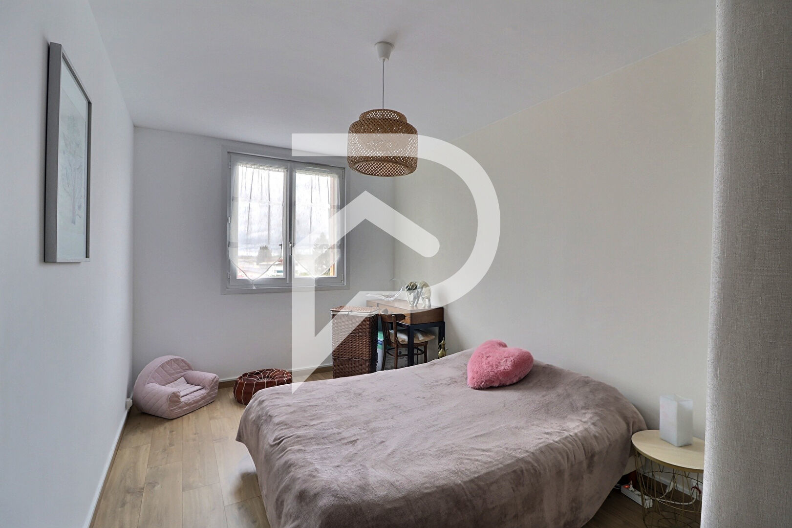 Appartement a vendre  - 5 pièce(s) - 99 m2 - Surfyn