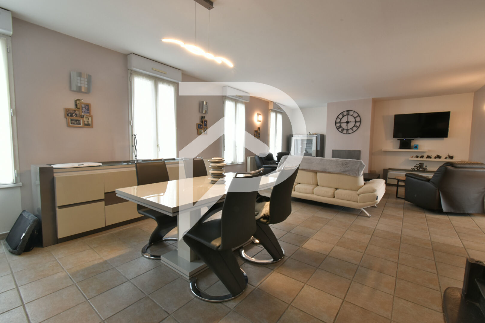 Maison 8 pièces 228 m² Villers-Bretonneux