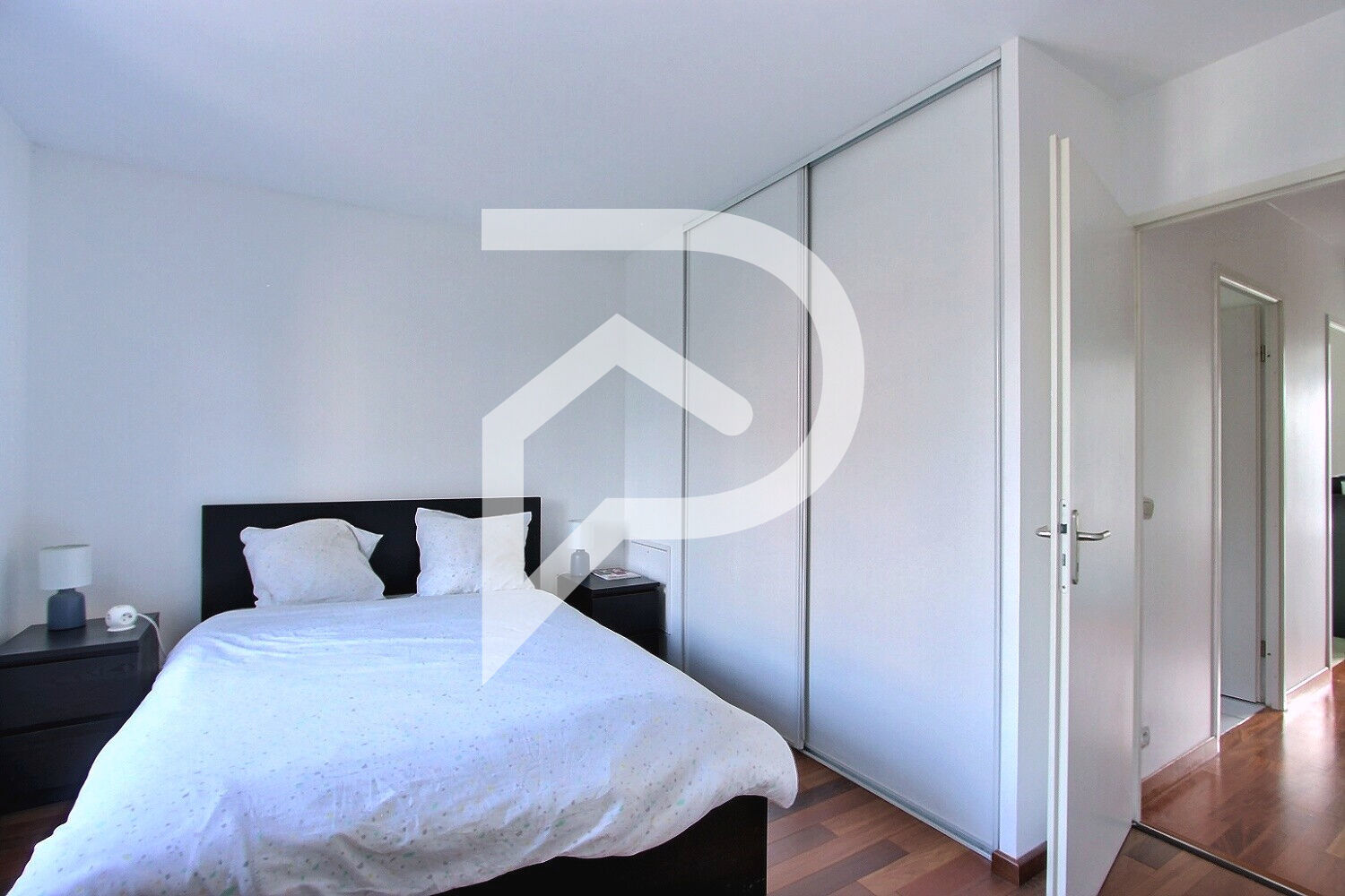 Appartement a louer villeneuve-la-garenne - 4 pièce(s) - 82.54 m2 - Surfyn